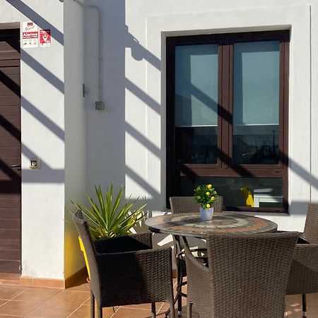 Casa Amarillo Del Sol Villa Playa Blanca  Exteriör bild