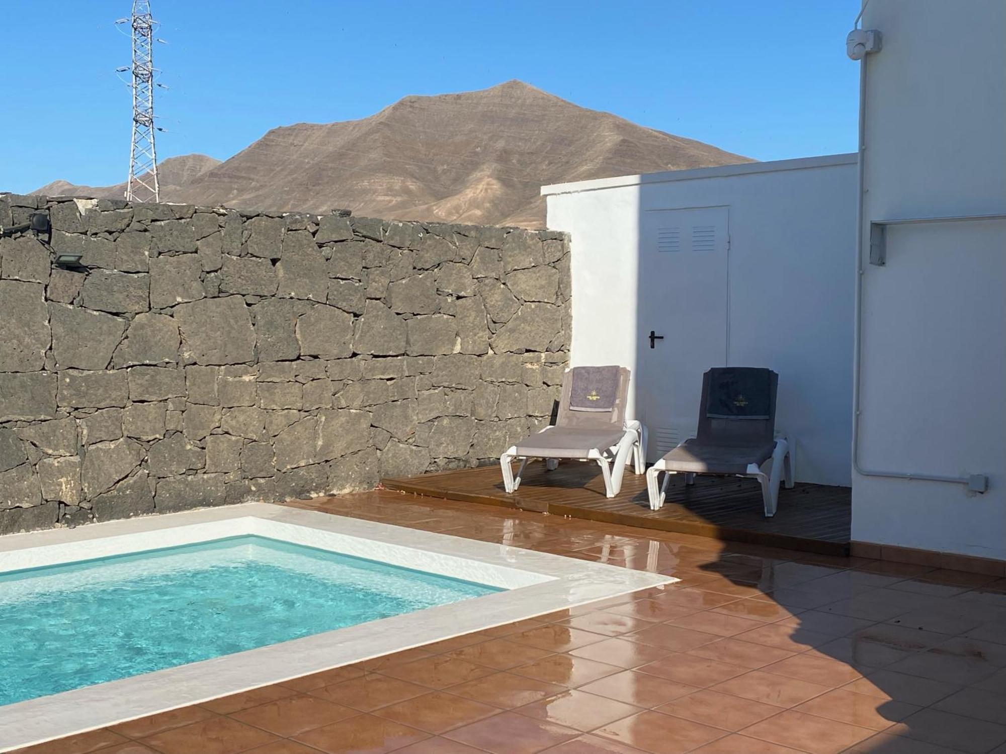Casa Amarillo Del Sol Villa Playa Blanca  Exteriör bild