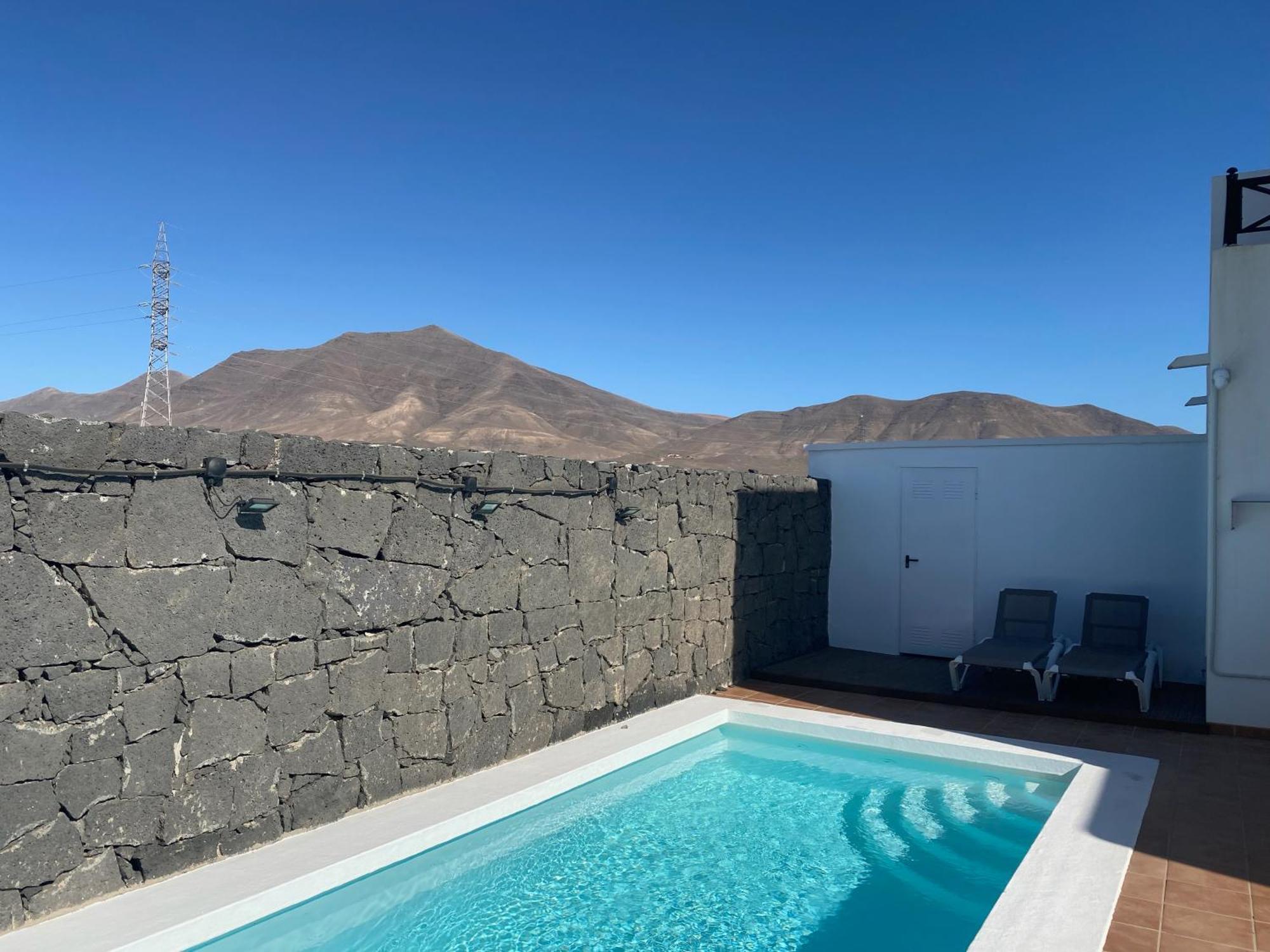 Casa Amarillo Del Sol Villa Playa Blanca  Exteriör bild
